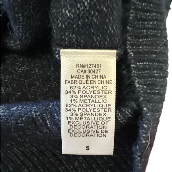 Woman’s Wildfox ‘78’ sweater size small - Picture 6 of 9